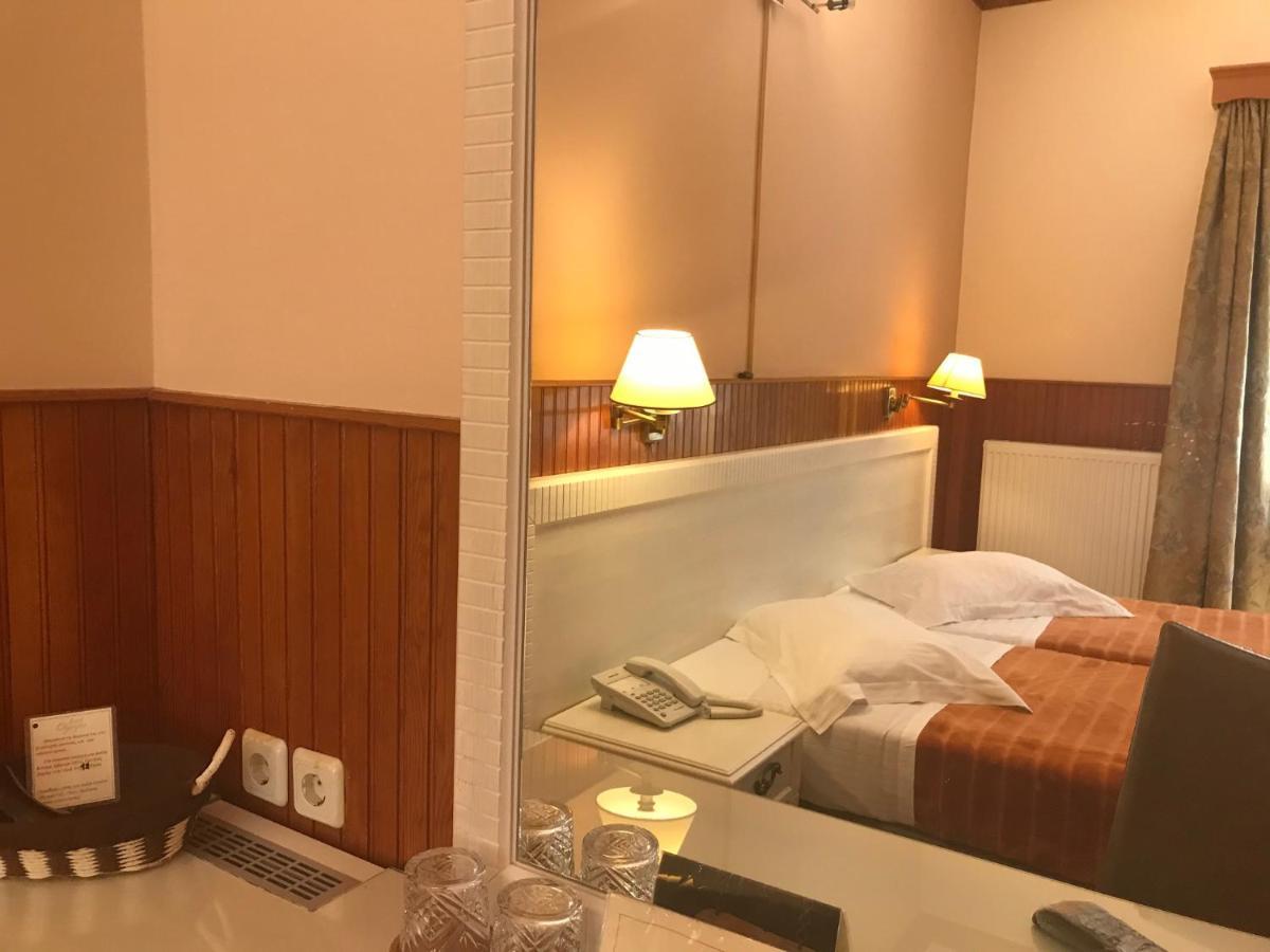 Hotel Olympic Мецово Екстериор снимка