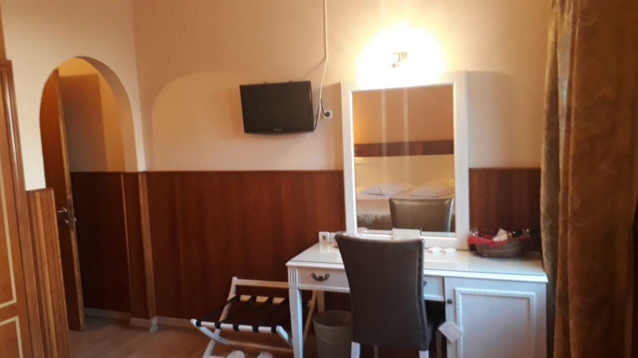 Hotel Olympic Мецово Екстериор снимка